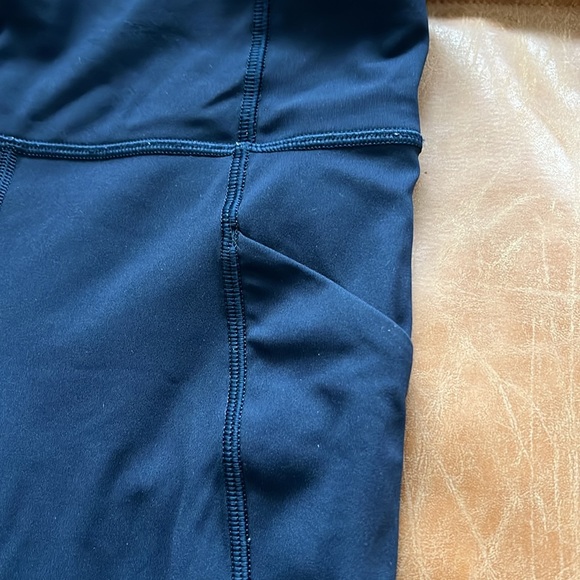 Lululemon All The Right Places Crop 23” - Picture 5 of 6